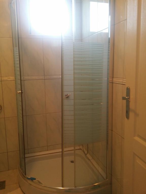 Luce Di Sole Apartment Ülgün Oda fotoğraf